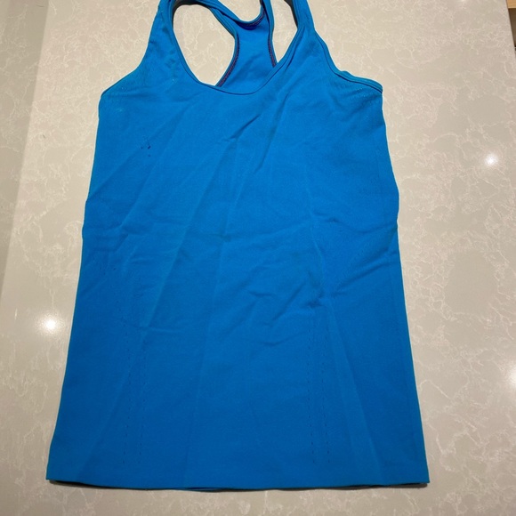 Ivivva tank - Picture 4 of 4